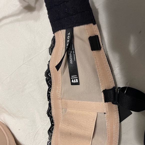 *NWT* Torrid Push-Up Bra - Picture 4 of 6